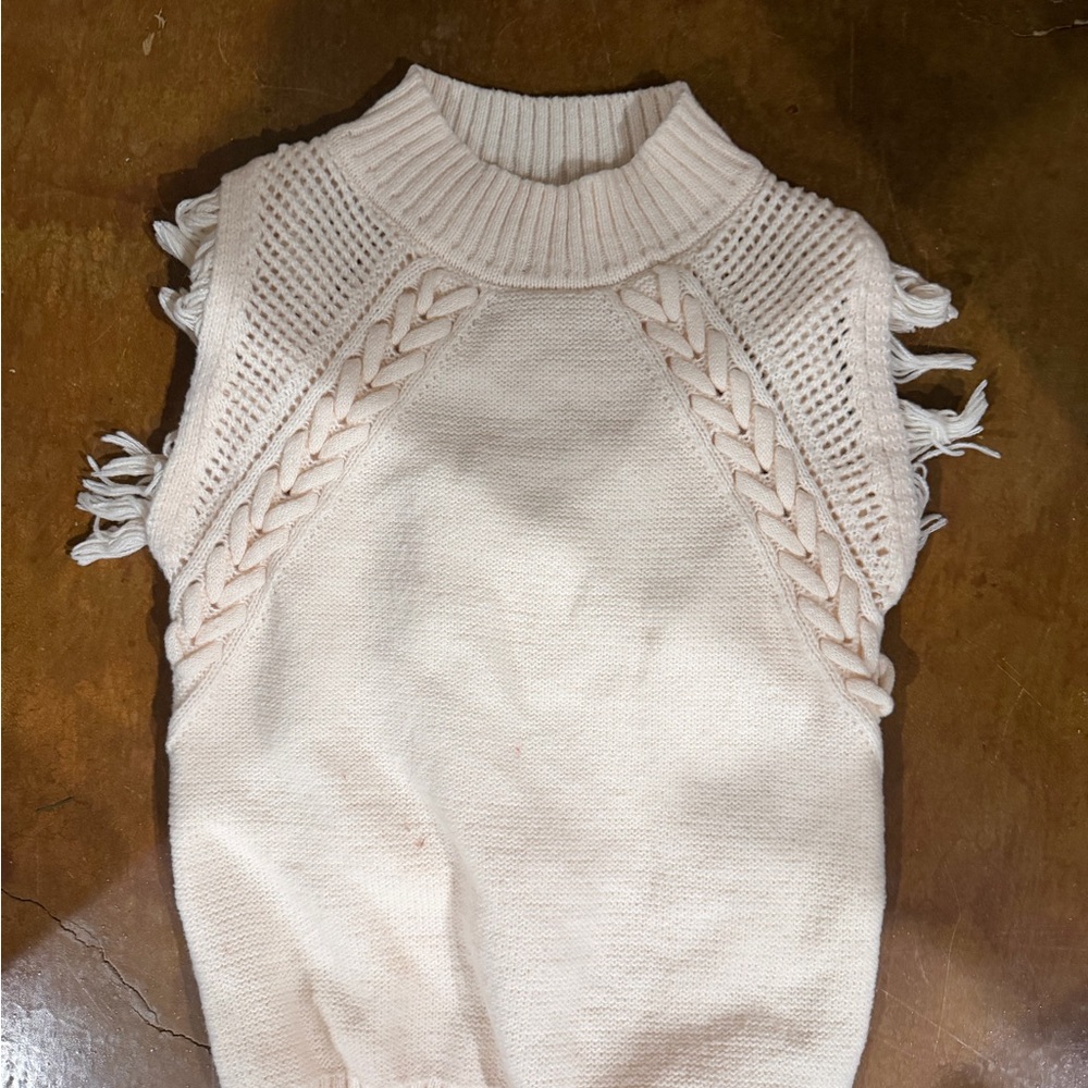 Elegant Cream Knit Sweater Vest